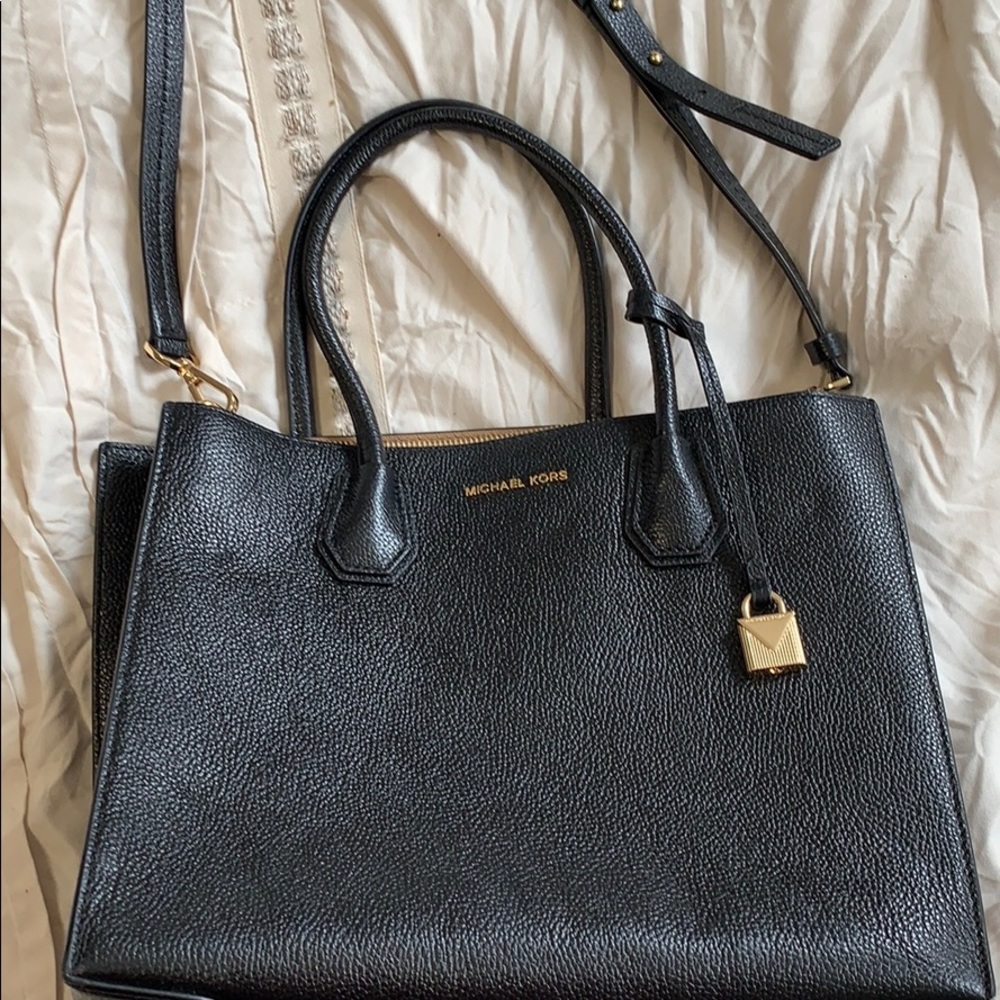 Micheal kors purse